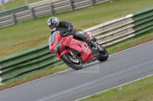 anglesey;brands hatch;cadwell park;croft;donington park;enduro digital images;event digital images;eventdigitalimages;mallory;no limits;oulton park;peter wileman photography;racing digital images;silverstone;snetterton;trackday digital images;trackday photos;vmcc banbury run