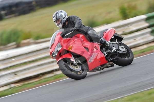 anglesey;brands hatch;cadwell park;croft;donington park;enduro digital images;event digital images;eventdigitalimages;mallory;no limits;oulton park;peter wileman photography;racing digital images;silverstone;snetterton;trackday digital images;trackday photos;vmcc banbury run