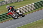 anglesey;brands-hatch;cadwell-park;croft;donington-park;enduro-digital-images;event-digital-images;eventdigitalimages;mallory;no-limits;oulton-park;peter-wileman-photography;racing-digital-images;silverstone;snetterton;trackday-digital-images;trackday-photos;vmcc-banbury-run