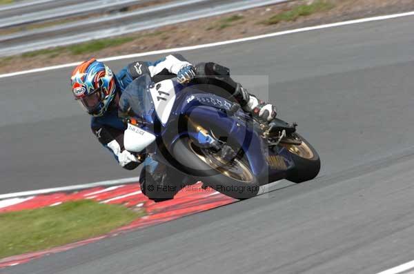 anglesey;brands hatch;cadwell park;croft;digital images;donington park;enduro;enduro digital images;event;event digital images;eventdigitalimages;mallory park;no limits;oulton park;peter wileman photography;racing;racing digital images;silverstone;snetterton;trackday;trackday digital images;trackday photos;vintage;vmcc banbury run;welsh 2 day enduro