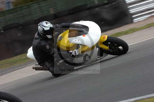 anglesey;brands hatch;cadwell park;croft;digital images;donington park;enduro;enduro digital images;event;event digital images;eventdigitalimages;mallory park;no limits;oulton park;peter wileman photography;racing;racing digital images;silverstone;snetterton;trackday;trackday digital images;trackday photos;vintage;vmcc banbury run;welsh 2 day enduro