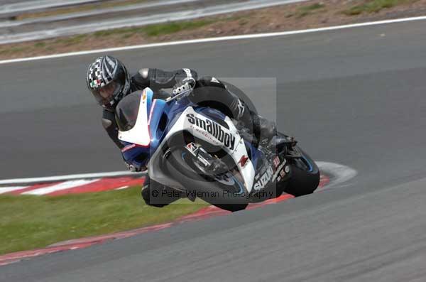 anglesey;brands hatch;cadwell park;croft;digital images;donington park;enduro;enduro digital images;event;event digital images;eventdigitalimages;mallory park;no limits;oulton park;peter wileman photography;racing;racing digital images;silverstone;snetterton;trackday;trackday digital images;trackday photos;vintage;vmcc banbury run;welsh 2 day enduro