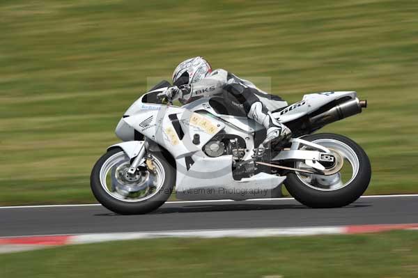 anglesey;brands hatch;cadwell park;croft;donington park;enduro digital images;event digital images;eventdigitalimages;mallory;no limits;oulton park;peter wileman photography;racing digital images;silverstone;snetterton;trackday digital images;trackday photos;vmcc banbury run