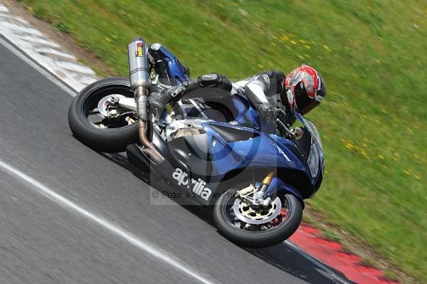 anglesey;brands hatch;cadwell park;croft;donington park;enduro digital images;event digital images;eventdigitalimages;mallory;no limits;oulton park;peter wileman photography;racing digital images;silverstone;snetterton;trackday digital images;trackday photos;vmcc banbury run