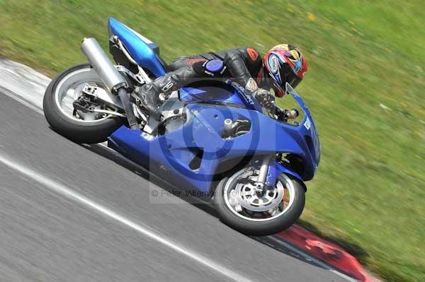 anglesey;brands hatch;cadwell park;croft;donington park;enduro digital images;event digital images;eventdigitalimages;mallory;no limits;oulton park;peter wileman photography;racing digital images;silverstone;snetterton;trackday digital images;trackday photos;vmcc banbury run