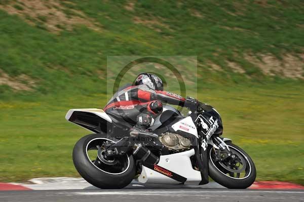 anglesey;brands hatch;cadwell park;croft;donington park;enduro digital images;event digital images;eventdigitalimages;mallory;no limits;oulton park;peter wileman photography;racing digital images;silverstone;snetterton;trackday digital images;trackday photos;vmcc banbury run