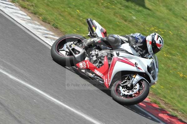anglesey;brands hatch;cadwell park;croft;donington park;enduro digital images;event digital images;eventdigitalimages;mallory;no limits;oulton park;peter wileman photography;racing digital images;silverstone;snetterton;trackday digital images;trackday photos;vmcc banbury run