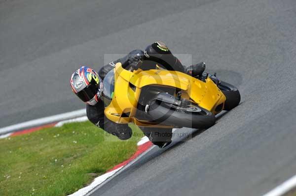 anglesey;brands hatch;cadwell park;croft;digital images;donington park;enduro;enduro digital images;event;event digital images;eventdigitalimages;mallory park;no limits;oulton park;peter wileman photography;racing;racing digital images;silverstone;snetterton;trackday;trackday digital images;trackday photos;vintage;vmcc banbury run;welsh 2 day enduro