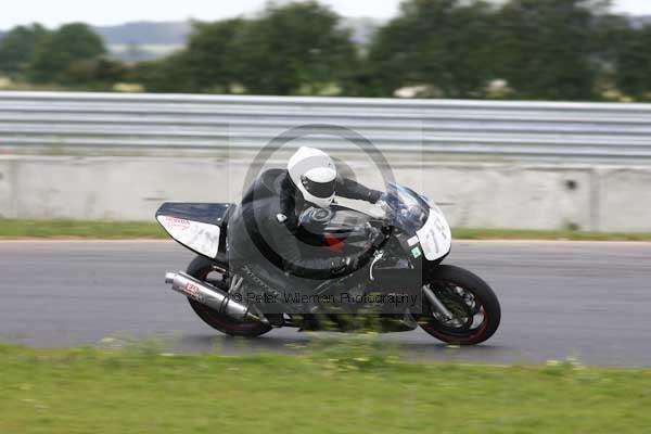 anglesey;brands hatch;cadwell park;croft;donington park;enduro digital images;event digital images;eventdigitalimages;mallory;no limits;oulton park;peter wileman photography;racing digital images;silverstone;snetterton;trackday digital images;trackday photos;vmcc banbury run