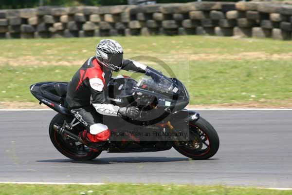 anglesey;brands hatch;cadwell park;croft;donington park;enduro digital images;event digital images;eventdigitalimages;mallory;no limits;oulton park;peter wileman photography;racing digital images;silverstone;snetterton;trackday digital images;trackday photos;vmcc banbury run