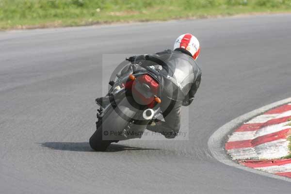 anglesey;brands hatch;cadwell park;croft;donington park;enduro digital images;event digital images;eventdigitalimages;mallory;no limits;oulton park;peter wileman photography;racing digital images;silverstone;snetterton;trackday digital images;trackday photos;vmcc banbury run