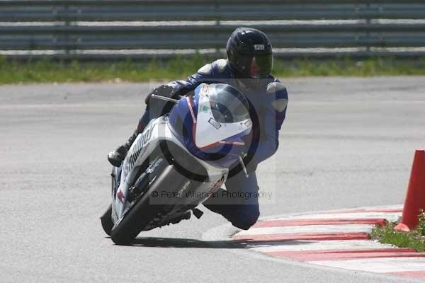 anglesey;brands hatch;cadwell park;croft;donington park;enduro digital images;event digital images;eventdigitalimages;mallory;no limits;oulton park;peter wileman photography;racing digital images;silverstone;snetterton;trackday digital images;trackday photos;vmcc banbury run