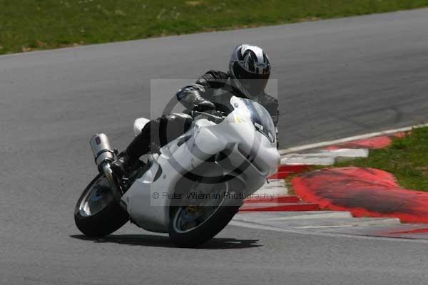 anglesey;brands hatch;cadwell park;croft;donington park;enduro digital images;event digital images;eventdigitalimages;mallory;no limits;oulton park;peter wileman photography;racing digital images;silverstone;snetterton;trackday digital images;trackday photos;vmcc banbury run