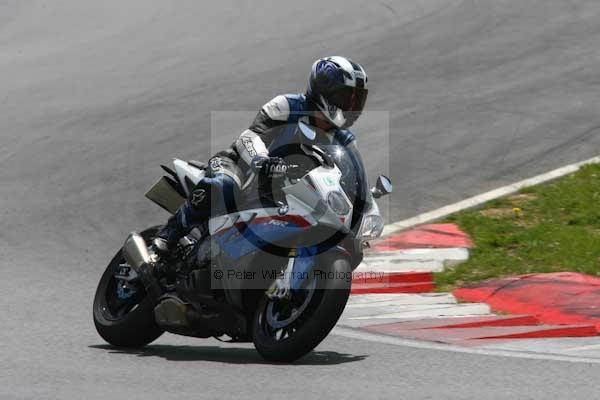 anglesey;brands hatch;cadwell park;croft;donington park;enduro digital images;event digital images;eventdigitalimages;mallory;no limits;oulton park;peter wileman photography;racing digital images;silverstone;snetterton;trackday digital images;trackday photos;vmcc banbury run