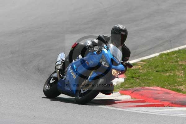 anglesey;brands hatch;cadwell park;croft;donington park;enduro digital images;event digital images;eventdigitalimages;mallory;no limits;oulton park;peter wileman photography;racing digital images;silverstone;snetterton;trackday digital images;trackday photos;vmcc banbury run