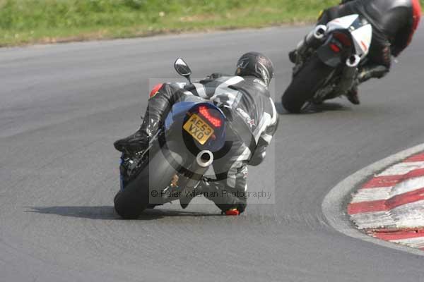 anglesey;brands hatch;cadwell park;croft;donington park;enduro digital images;event digital images;eventdigitalimages;mallory;no limits;oulton park;peter wileman photography;racing digital images;silverstone;snetterton;trackday digital images;trackday photos;vmcc banbury run