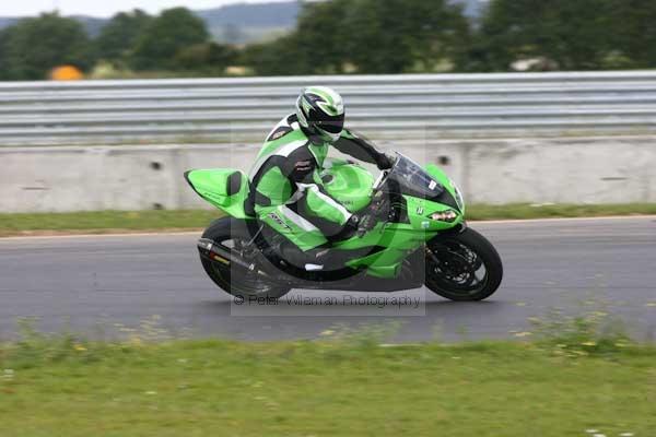 anglesey;brands hatch;cadwell park;croft;donington park;enduro digital images;event digital images;eventdigitalimages;mallory;no limits;oulton park;peter wileman photography;racing digital images;silverstone;snetterton;trackday digital images;trackday photos;vmcc banbury run