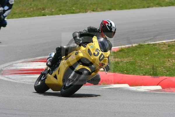 anglesey;brands hatch;cadwell park;croft;donington park;enduro digital images;event digital images;eventdigitalimages;mallory;no limits;oulton park;peter wileman photography;racing digital images;silverstone;snetterton;trackday digital images;trackday photos;vmcc banbury run