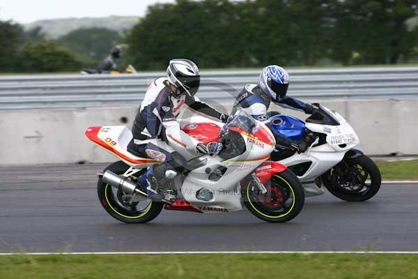 anglesey;brands hatch;cadwell park;croft;donington park;enduro digital images;event digital images;eventdigitalimages;mallory;no limits;oulton park;peter wileman photography;racing digital images;silverstone;snetterton;trackday digital images;trackday photos;vmcc banbury run