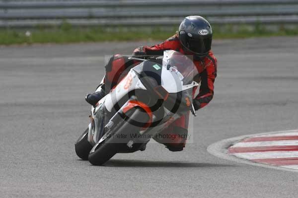 anglesey;brands hatch;cadwell park;croft;donington park;enduro digital images;event digital images;eventdigitalimages;mallory;no limits;oulton park;peter wileman photography;racing digital images;silverstone;snetterton;trackday digital images;trackday photos;vmcc banbury run