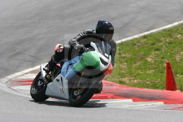 anglesey;brands hatch;cadwell park;croft;donington park;enduro digital images;event digital images;eventdigitalimages;mallory;no limits;oulton park;peter wileman photography;racing digital images;silverstone;snetterton;trackday digital images;trackday photos;vmcc banbury run