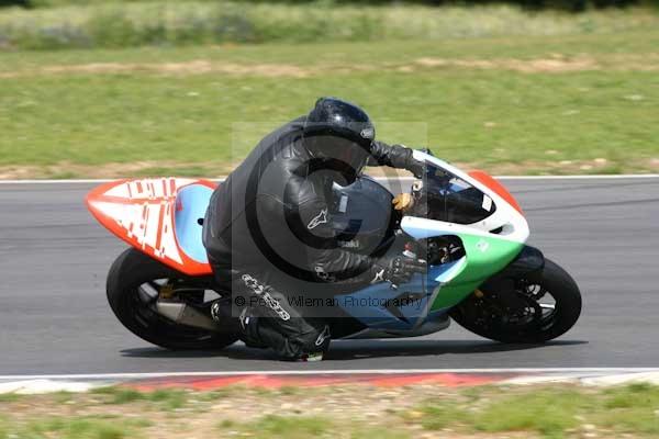 anglesey;brands hatch;cadwell park;croft;donington park;enduro digital images;event digital images;eventdigitalimages;mallory;no limits;oulton park;peter wileman photography;racing digital images;silverstone;snetterton;trackday digital images;trackday photos;vmcc banbury run