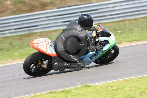anglesey;brands hatch;cadwell park;croft;donington park;enduro digital images;event digital images;eventdigitalimages;mallory;no limits;oulton park;peter wileman photography;racing digital images;silverstone;snetterton;trackday digital images;trackday photos;vmcc banbury run