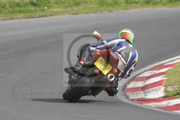 anglesey;brands hatch;cadwell park;croft;donington park;enduro digital images;event digital images;eventdigitalimages;mallory;no limits;oulton park;peter wileman photography;racing digital images;silverstone;snetterton;trackday digital images;trackday photos;vmcc banbury run