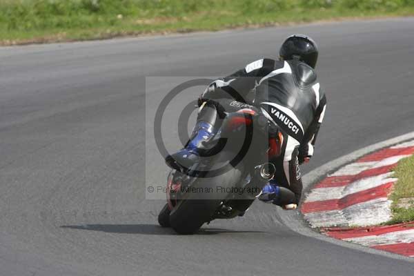 anglesey;brands hatch;cadwell park;croft;donington park;enduro digital images;event digital images;eventdigitalimages;mallory;no limits;oulton park;peter wileman photography;racing digital images;silverstone;snetterton;trackday digital images;trackday photos;vmcc banbury run