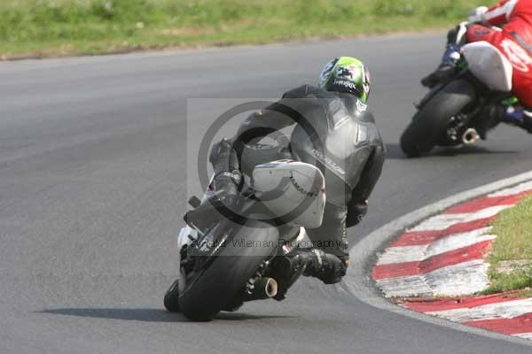 anglesey;brands hatch;cadwell park;croft;donington park;enduro digital images;event digital images;eventdigitalimages;mallory;no limits;oulton park;peter wileman photography;racing digital images;silverstone;snetterton;trackday digital images;trackday photos;vmcc banbury run