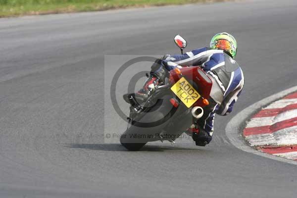 anglesey;brands hatch;cadwell park;croft;donington park;enduro digital images;event digital images;eventdigitalimages;mallory;no limits;oulton park;peter wileman photography;racing digital images;silverstone;snetterton;trackday digital images;trackday photos;vmcc banbury run