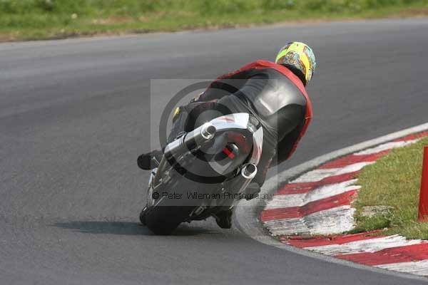 anglesey;brands hatch;cadwell park;croft;donington park;enduro digital images;event digital images;eventdigitalimages;mallory;no limits;oulton park;peter wileman photography;racing digital images;silverstone;snetterton;trackday digital images;trackday photos;vmcc banbury run