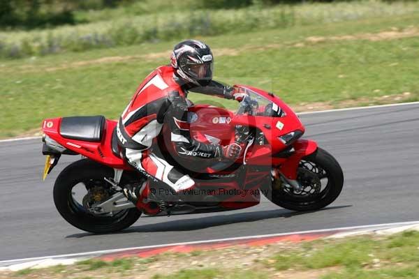 anglesey;brands hatch;cadwell park;croft;donington park;enduro digital images;event digital images;eventdigitalimages;mallory;no limits;oulton park;peter wileman photography;racing digital images;silverstone;snetterton;trackday digital images;trackday photos;vmcc banbury run