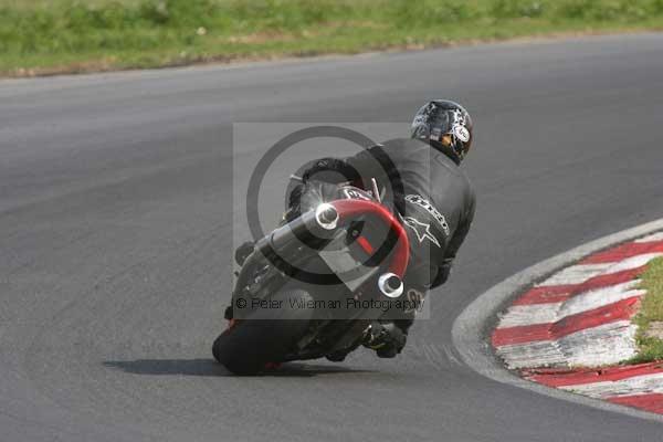 anglesey;brands hatch;cadwell park;croft;donington park;enduro digital images;event digital images;eventdigitalimages;mallory;no limits;oulton park;peter wileman photography;racing digital images;silverstone;snetterton;trackday digital images;trackday photos;vmcc banbury run