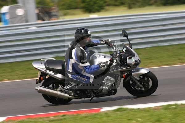 anglesey;brands hatch;cadwell park;croft;donington park;enduro digital images;event digital images;eventdigitalimages;mallory;no limits;oulton park;peter wileman photography;racing digital images;silverstone;snetterton;trackday digital images;trackday photos;vmcc banbury run