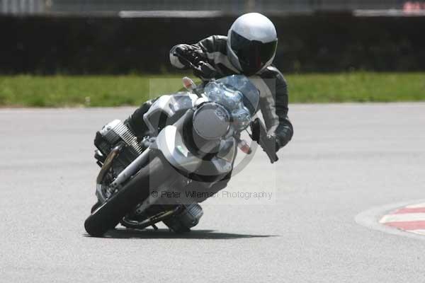 anglesey;brands hatch;cadwell park;croft;donington park;enduro digital images;event digital images;eventdigitalimages;mallory;no limits;oulton park;peter wileman photography;racing digital images;silverstone;snetterton;trackday digital images;trackday photos;vmcc banbury run