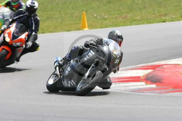 anglesey;brands hatch;cadwell park;croft;donington park;enduro digital images;event digital images;eventdigitalimages;mallory;no limits;oulton park;peter wileman photography;racing digital images;silverstone;snetterton;trackday digital images;trackday photos;vmcc banbury run