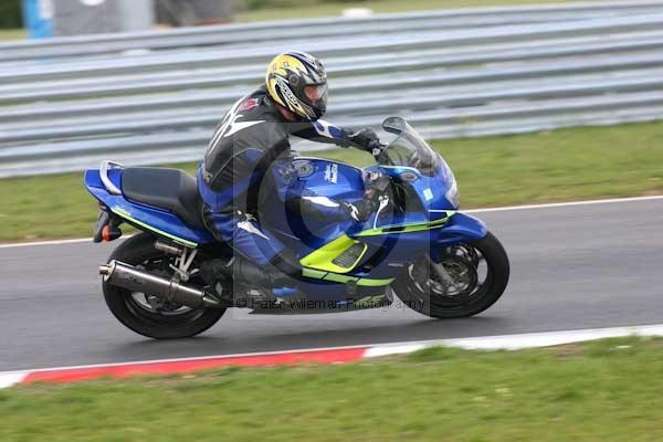 anglesey;brands hatch;cadwell park;croft;donington park;enduro digital images;event digital images;eventdigitalimages;mallory;no limits;oulton park;peter wileman photography;racing digital images;silverstone;snetterton;trackday digital images;trackday photos;vmcc banbury run