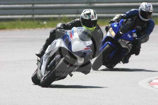 anglesey;brands hatch;cadwell park;croft;donington park;enduro digital images;event digital images;eventdigitalimages;mallory;no limits;oulton park;peter wileman photography;racing digital images;silverstone;snetterton;trackday digital images;trackday photos;vmcc banbury run