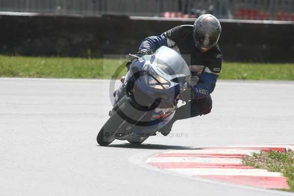 anglesey;brands hatch;cadwell park;croft;donington park;enduro digital images;event digital images;eventdigitalimages;mallory;no limits;oulton park;peter wileman photography;racing digital images;silverstone;snetterton;trackday digital images;trackday photos;vmcc banbury run