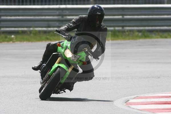 anglesey;brands hatch;cadwell park;croft;donington park;enduro digital images;event digital images;eventdigitalimages;mallory;no limits;oulton park;peter wileman photography;racing digital images;silverstone;snetterton;trackday digital images;trackday photos;vmcc banbury run