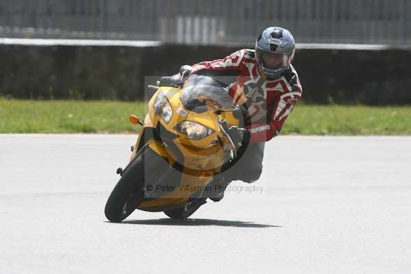 anglesey;brands hatch;cadwell park;croft;donington park;enduro digital images;event digital images;eventdigitalimages;mallory;no limits;oulton park;peter wileman photography;racing digital images;silverstone;snetterton;trackday digital images;trackday photos;vmcc banbury run