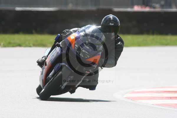 anglesey;brands hatch;cadwell park;croft;donington park;enduro digital images;event digital images;eventdigitalimages;mallory;no limits;oulton park;peter wileman photography;racing digital images;silverstone;snetterton;trackday digital images;trackday photos;vmcc banbury run