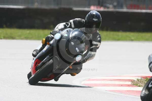 anglesey;brands hatch;cadwell park;croft;donington park;enduro digital images;event digital images;eventdigitalimages;mallory;no limits;oulton park;peter wileman photography;racing digital images;silverstone;snetterton;trackday digital images;trackday photos;vmcc banbury run