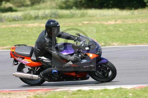 anglesey;brands hatch;cadwell park;croft;donington park;enduro digital images;event digital images;eventdigitalimages;mallory;no limits;oulton park;peter wileman photography;racing digital images;silverstone;snetterton;trackday digital images;trackday photos;vmcc banbury run