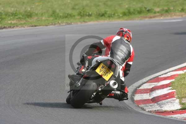 anglesey;brands hatch;cadwell park;croft;donington park;enduro digital images;event digital images;eventdigitalimages;mallory;no limits;oulton park;peter wileman photography;racing digital images;silverstone;snetterton;trackday digital images;trackday photos;vmcc banbury run