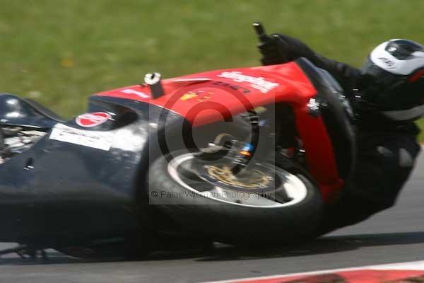 anglesey;brands hatch;cadwell park;croft;donington park;enduro digital images;event digital images;eventdigitalimages;mallory;no limits;oulton park;peter wileman photography;racing digital images;silverstone;snetterton;trackday digital images;trackday photos;vmcc banbury run