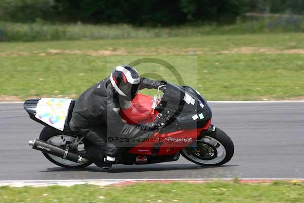 anglesey;brands hatch;cadwell park;croft;donington park;enduro digital images;event digital images;eventdigitalimages;mallory;no limits;oulton park;peter wileman photography;racing digital images;silverstone;snetterton;trackday digital images;trackday photos;vmcc banbury run