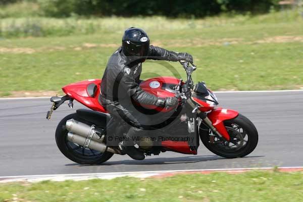 anglesey;brands hatch;cadwell park;croft;donington park;enduro digital images;event digital images;eventdigitalimages;mallory;no limits;oulton park;peter wileman photography;racing digital images;silverstone;snetterton;trackday digital images;trackday photos;vmcc banbury run