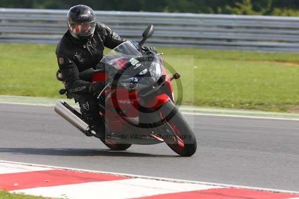 anglesey;brands hatch;cadwell park;croft;donington park;enduro digital images;event digital images;eventdigitalimages;mallory;no limits;oulton park;peter wileman photography;racing digital images;silverstone;snetterton;trackday digital images;trackday photos;vmcc banbury run